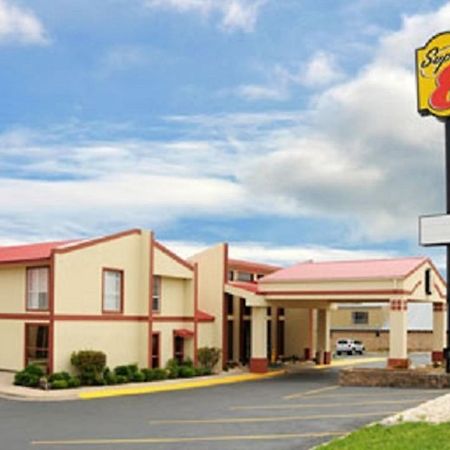 Super 8 By Wyndham Kerrville Tx Buitenkant foto